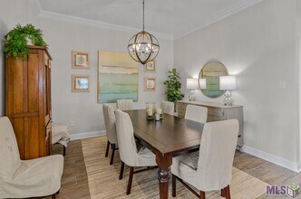 657 Beaumont Dr in Gonzales, LA - Building Photo - Building Photo