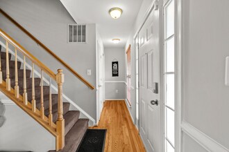 13810 Mapledale Ave in Woodbridge, VA - Building Photo - Building Photo