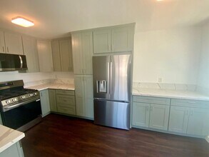 452 8th St in Imperial Beach, CA - Building Photo - Building Photo