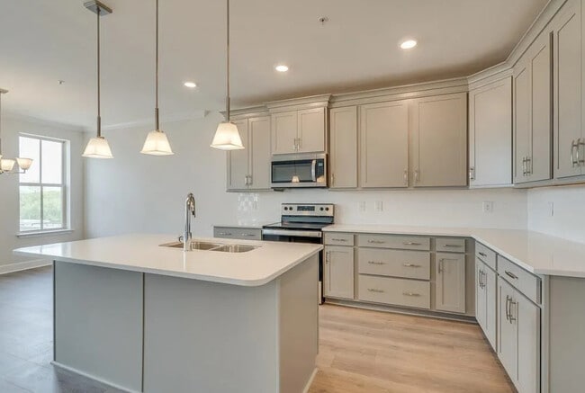 property at 1011 Vida Way