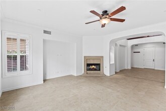 58 Contrada Fiore Dr in Henderson, NV - Building Photo - Building Photo