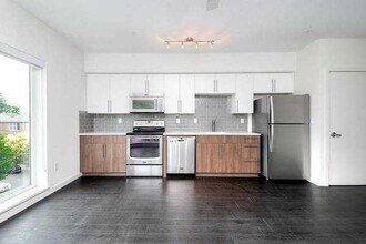 Wildwood Apartments in Portland, OR - Building Photo - Building Photo