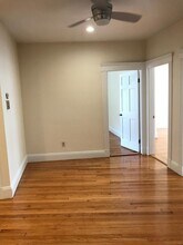 6 Sutherland Rd, Unit 31 in Boston, MA - Foto de edificio - Building Photo