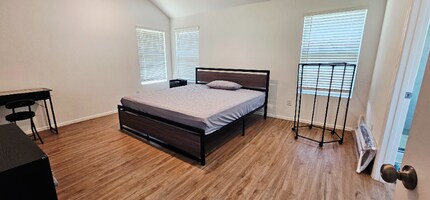 19308 Via Vinovo Ct in New Caney, TX - Foto de edificio - Building Photo