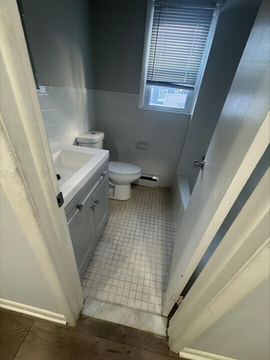 5214 Liberty Ave in North Bergen, NJ - Building Photo