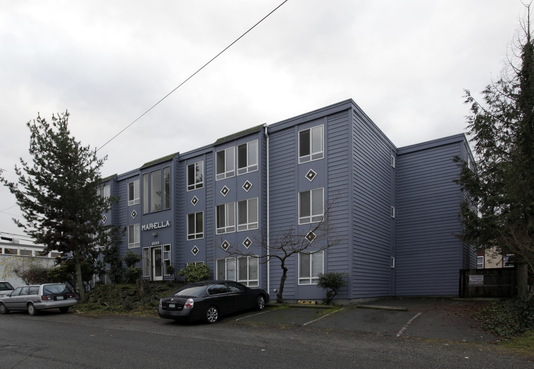 Marella Apartments in Seattle, WA - Building Photo