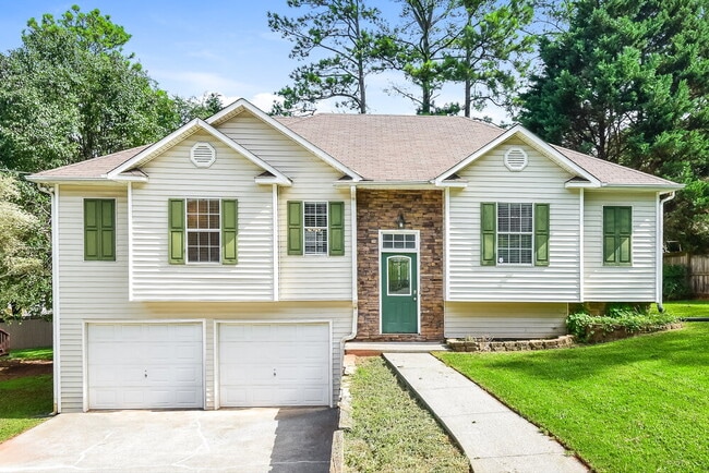 property at 203 Hickory Ln
