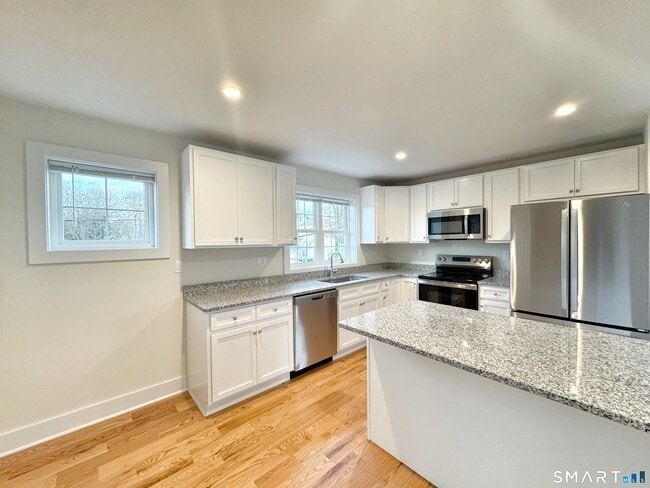 property at 5 Phillips St