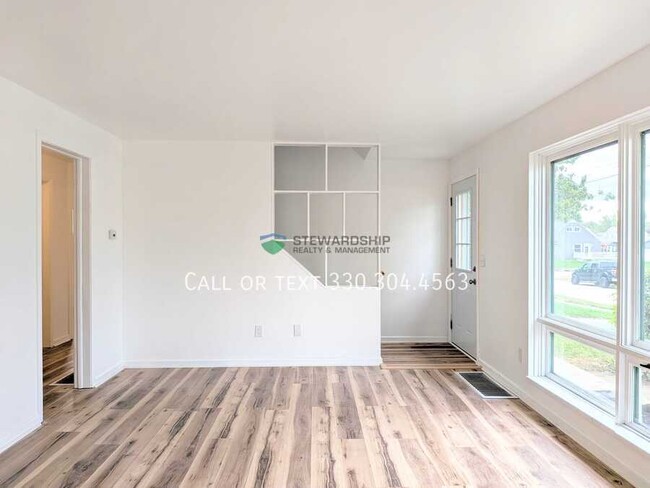 property at 1150 Valleyview Ave SW