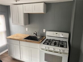 752 S Main St in Elmira, NY - Building Photo - Building Photo