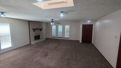 3705 Fort Hunt Dr in Arlington, TX - Building Photo - Building Photo