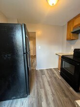 2445 Washington Blvd in Baltimore, MD - Building Photo - Building Photo