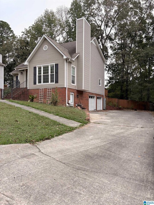 3360 Brookview Trace in Birmingham, AL - Building Photo