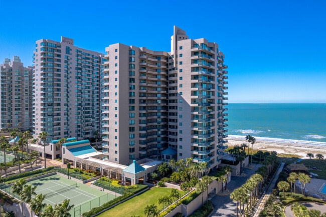 Ultimar One in Clearwater, FL - Building Photo - Building Photo