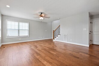 3442 Bradfield Dr in Clarksville, TN - Building Photo - Building Photo