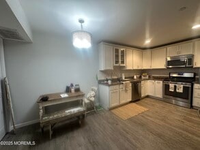 177 Main St in Manasquan, NJ - Building Photo - Building Photo