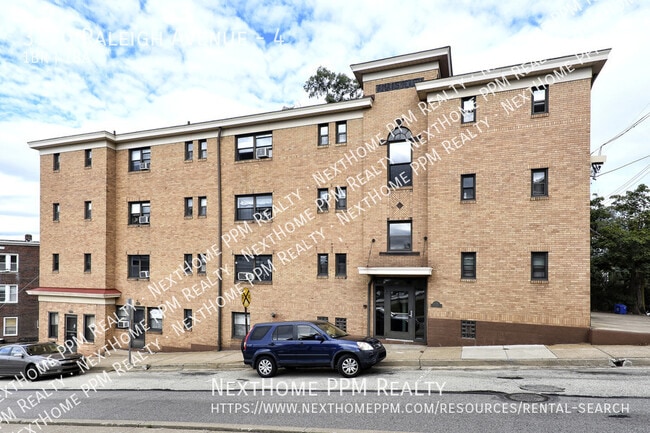 3130 Raleigh Ave in Pittsburgh, PA - Building Photo - Building Photo
