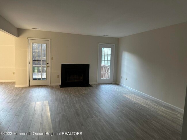 property at 9 Hancock Ln