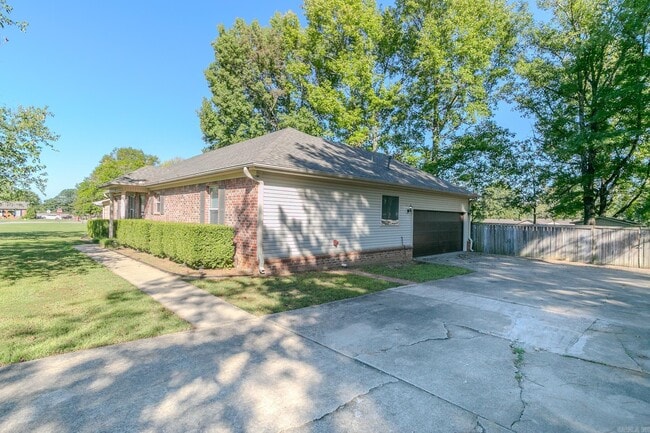 12 Forest Dr in Cabot, AR - Building Photo - Building Photo