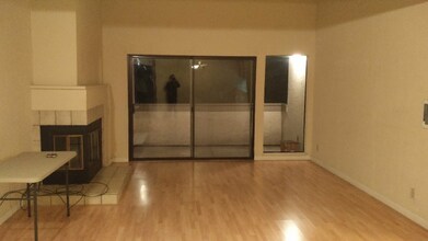 39993 Fremont Blvd in Fremont, CA - Foto de edificio - Building Photo