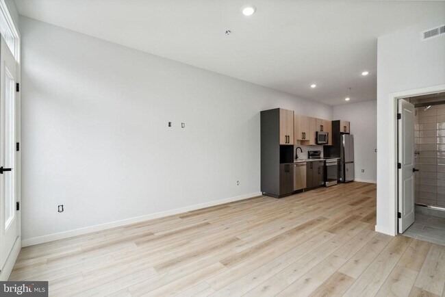 1112-16 E Berks St-Unit -109 in Philadelphia, PA - Foto de edificio - Building Photo