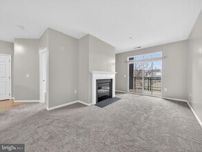 1311 Karen Blvd in Capitol Heights, MD - Foto de edificio - Building Photo