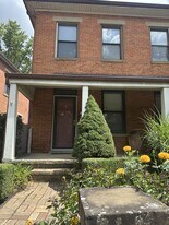 820 Summit St in Columbus, OH - Building Photo