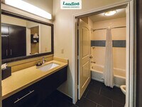 9901 United Dr photo'