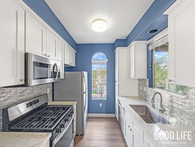 8666 New Salem St in San Diego, CA - Building Photo - Building Photo