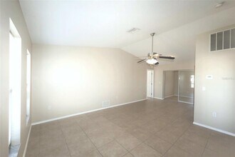 207 Periwinkle Rd in Venice, FL - Building Photo - Building Photo