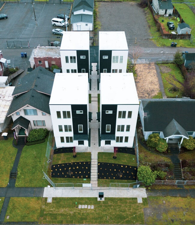 616 S 34th St in Tacoma, WA - Building Photo - Building Photo