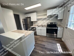 5143 Parkline Dr in Columbus, OH - Building Photo - Building Photo