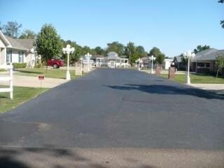 527 E Front St in Nash, TX - Foto de edificio - Other