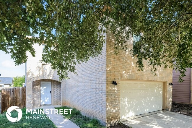 8915 Mission Mdw in San Antonio, TX - Building Photo - Building Photo