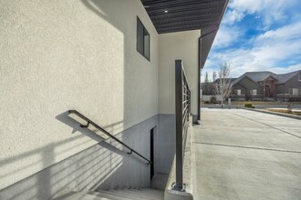 1452 Meadow Glen Dr in Bluffdale, UT - Building Photo - Building Photo