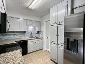 2019 Fleur De Lis Ct in Arlington, TX - Building Photo - Building Photo