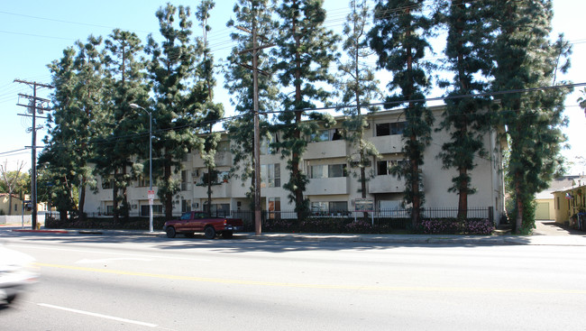 Sherman Way Apartments in Los Angeles, CA - Building Photo - Building Photo