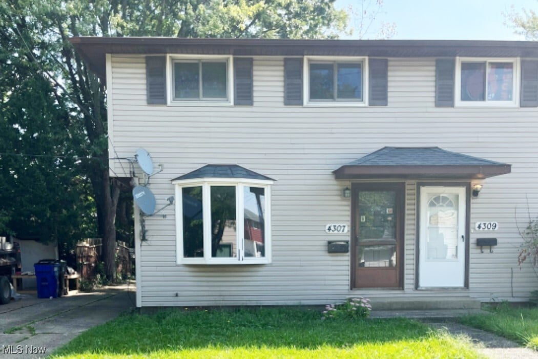 4307 W 152nd St in Cleveland, OH - Building Photo