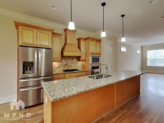 3020 Eltham Pl in Decatur, GA - Building Photo - Building Photo