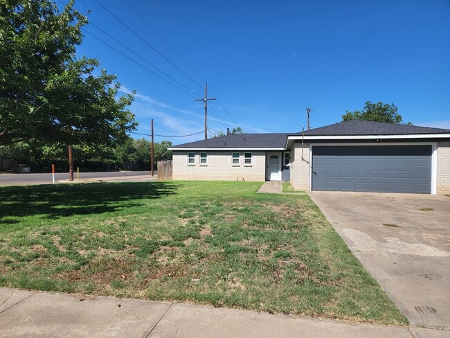 property at 3324 Arlington St
