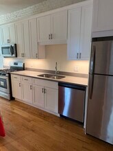 19 Harvard Ave, Unit 2 in Brookline, MA - Building Photo - Building Photo