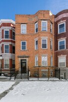 5431 S Indiana Ave in Chicago, IL - Building Photo