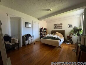 475 Highland Ave in Malden, MA - Foto de edificio - Building Photo