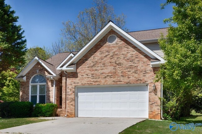 722 Highland Dr in Madison, AL - Building Photo - Building Photo