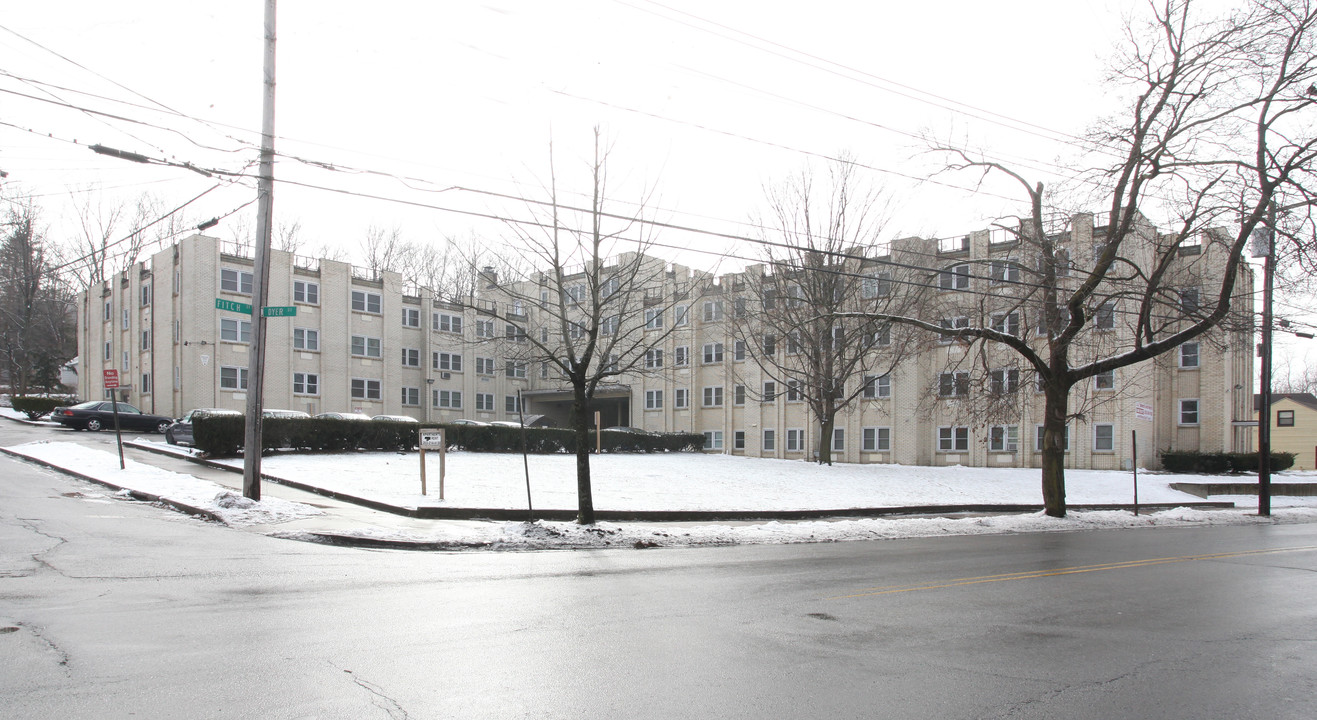 Windsor Oaks Apartments in New Haven, CT - Building Photo