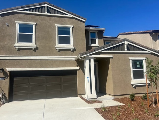 property at 1724 Eiffel St