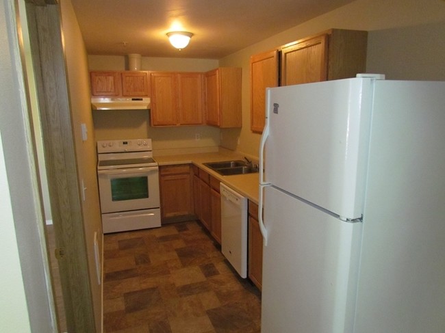 Fourplex in Longview, WA - Building Photo - Interior Photo