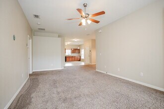 300 S Woodland St in Winter Garden, FL - Building Photo - Building Photo