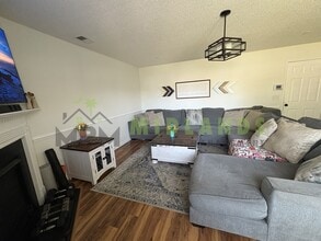 233 Seabiscuit Ln in Elgin, SC - Building Photo - Building Photo