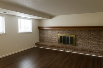 4313 S Biscay St in Aurora, CO - Building Photo - Building Photo